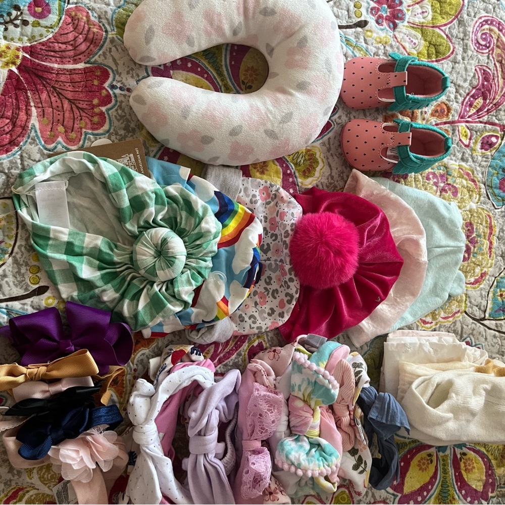 Baby girl accessories newborn- 3 months